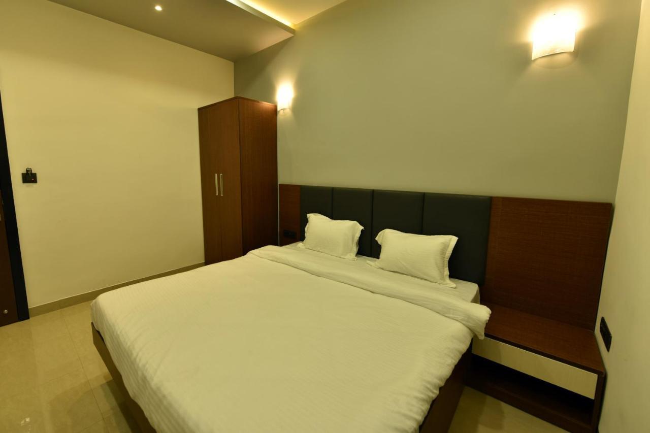 Hotel Nikhil Regency Bhilai Εξωτερικό φωτογραφία